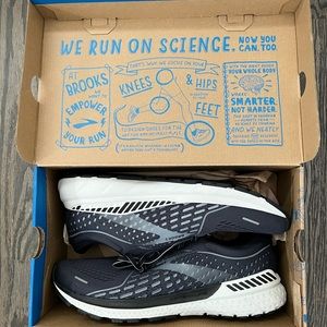 Adrenaline GTS 21 - Mens 10.5